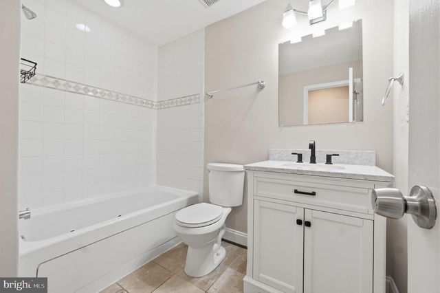 125 N DUNCAN ST, Baltimore, MD 21231