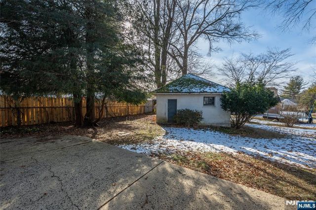 409 W Anderson Street, Hackensack, NJ 07601