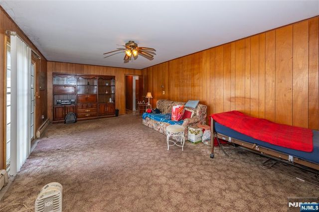 409 W Anderson Street, Hackensack, NJ 07601