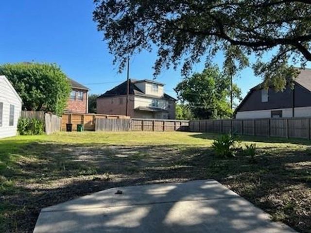 5506 Evergreen Street, Houston, TX 77081