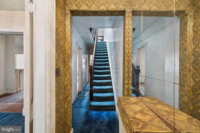 712 4TH ST SE, Washington, DC 20003