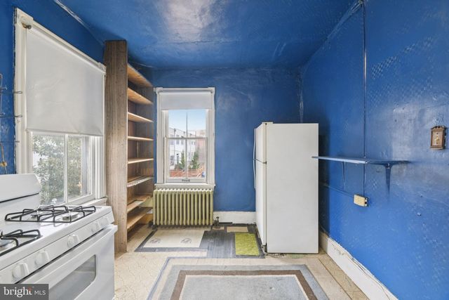 712 4TH ST SE, Washington, DC 20003