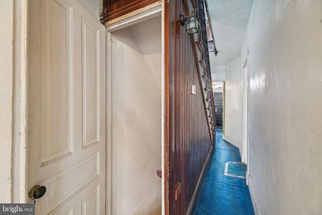 712 4TH ST SE, Washington, DC 20003