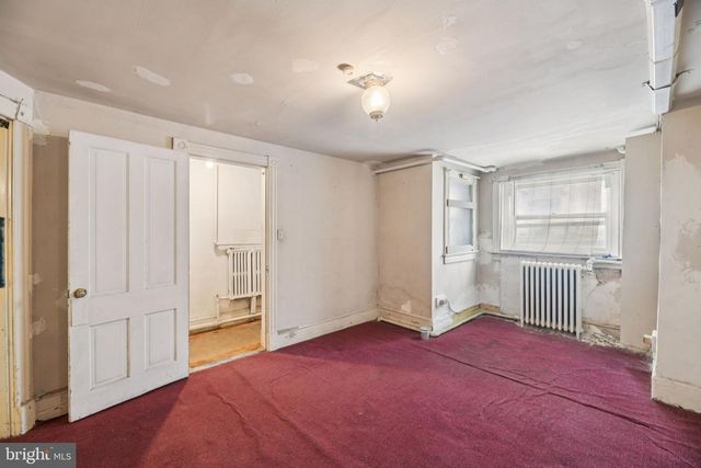 712 4TH ST SE, Washington, DC 20003