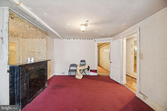 712 4TH ST SE, Washington, DC 20003