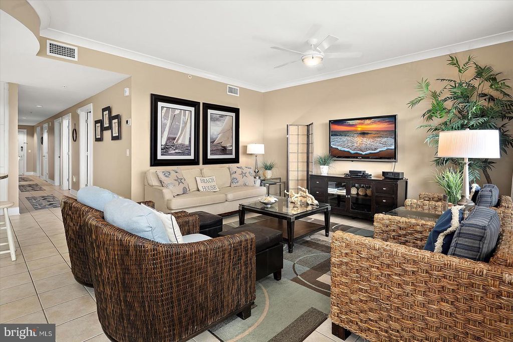 Image 11 of property listing at 2 48TH ST #304, Ocean City, MD 21842