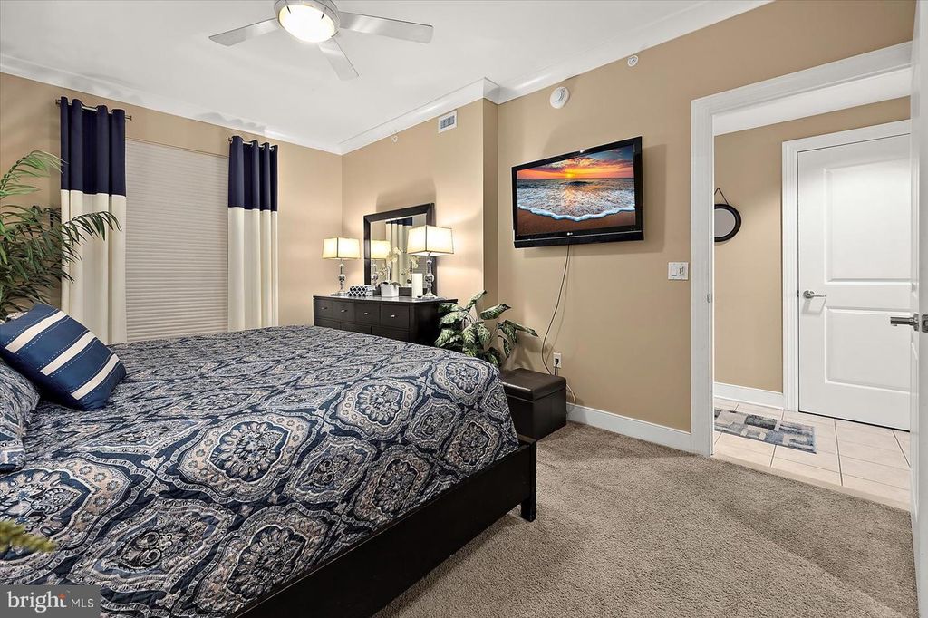 Image 37 of property listing at 2 48TH ST #304, Ocean City, MD 21842