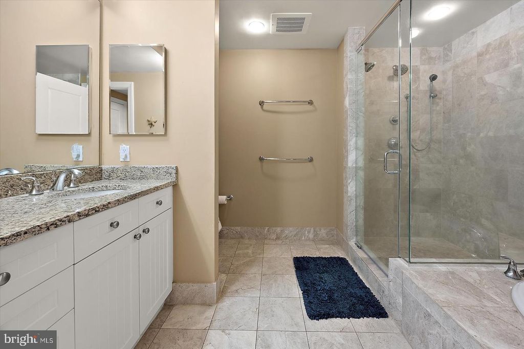 Image 40 of property listing at 2 48TH ST #304, Ocean City, MD 21842