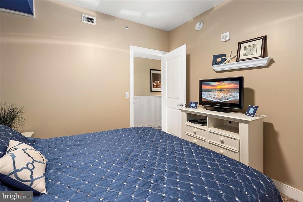 Image 46 of property listing at 2 48TH ST #304, Ocean City, MD 21842