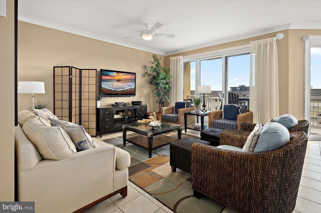 Image 6 of property listing at 2 48TH ST #304, Ocean City, MD 21842