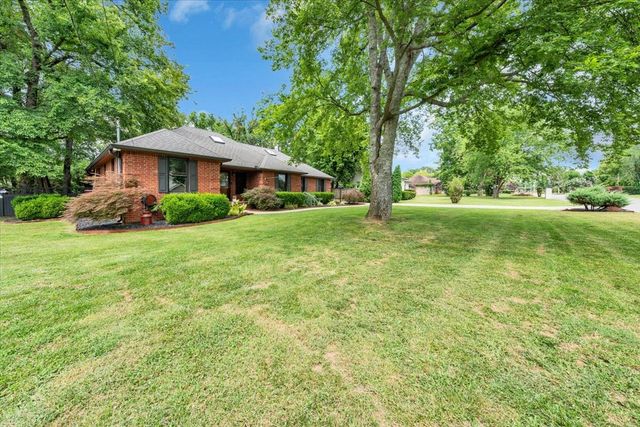 415 Whitney Dr, Smyrna, TN 37167