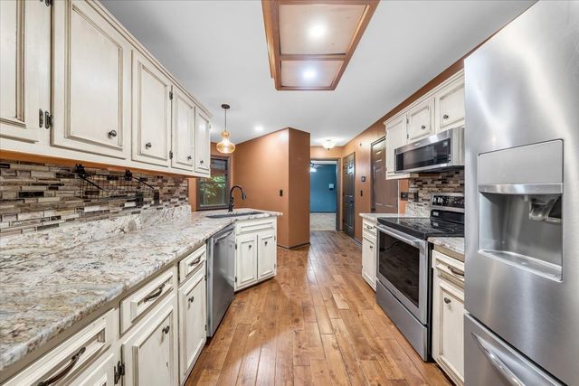 415 Whitney Dr, Smyrna, TN 37167