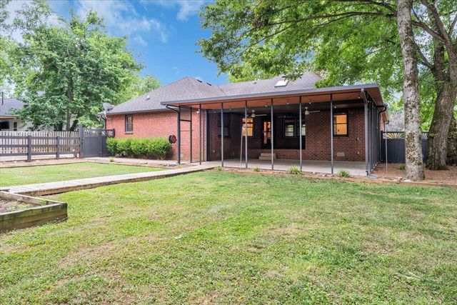 415 Whitney Dr, Smyrna, TN 37167