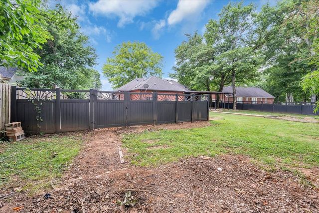 415 Whitney Dr, Smyrna, TN 37167
