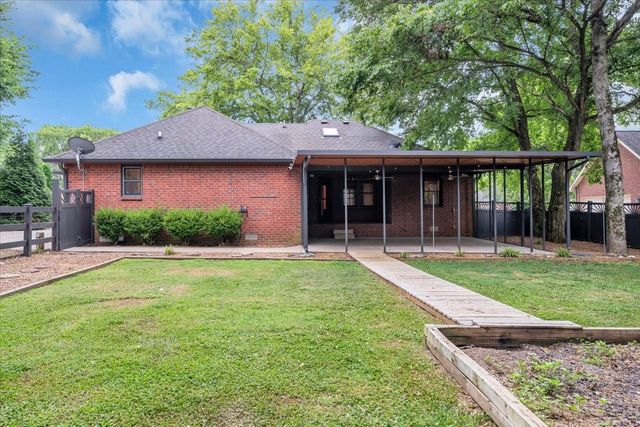 415 Whitney Dr, Smyrna, TN 37167