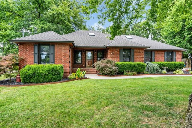 415 Whitney Dr, Smyrna, TN 37167
