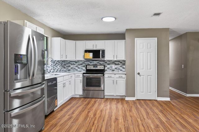 219 N WEST Street, Green Cove Springs, FL 32043