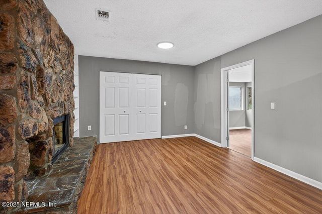 219 N WEST Street, Green Cove Springs, FL 32043