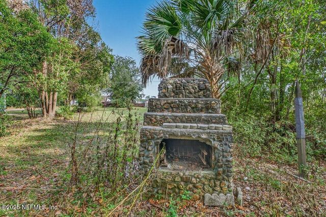 219 N WEST Street, Green Cove Springs, FL 32043