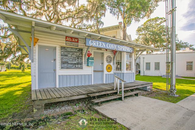 219 N WEST Street, Green Cove Springs, FL 32043