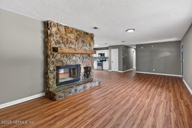 219 N WEST Street, Green Cove Springs, FL 32043