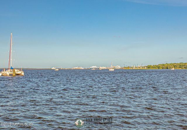 219 N WEST Street, Green Cove Springs, FL 32043