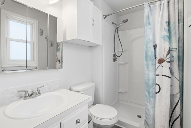 20123 E Micaview Ave, Spokane, WA 99016