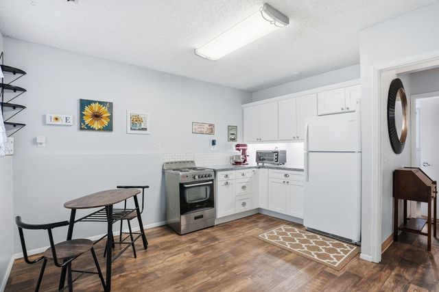 20123 E Micaview Ave, Spokane, WA 99016