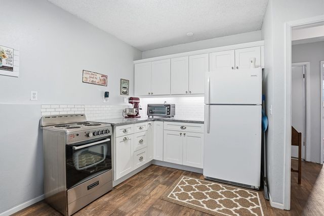 20123 E Micaview Ave, Spokane, WA 99016