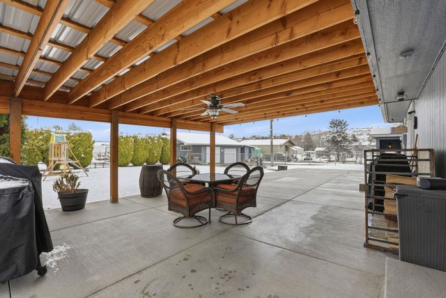 20123 E Micaview Ave, Spokane, WA 99016