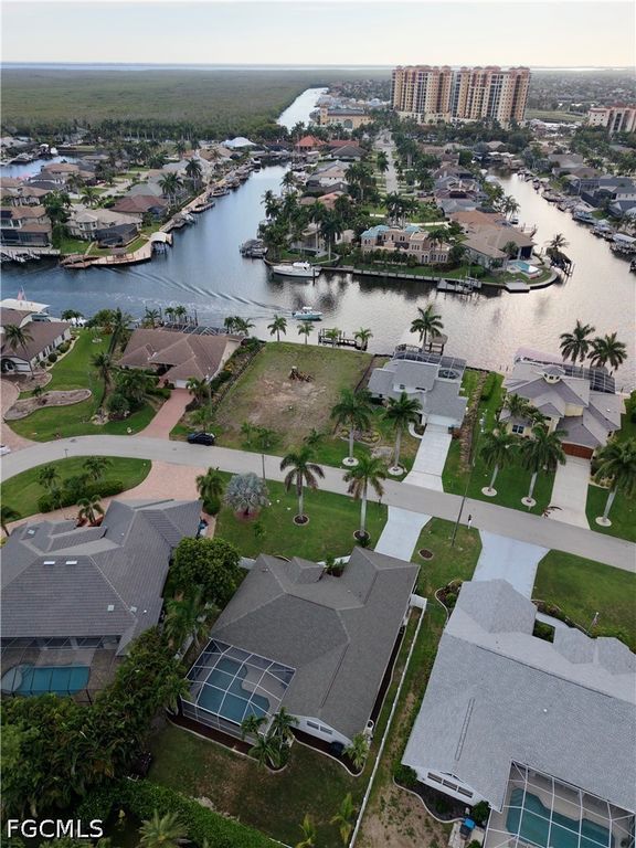 Image 30 of property listing at 1438 SW 57th ST, Cape Coral, FL 33914