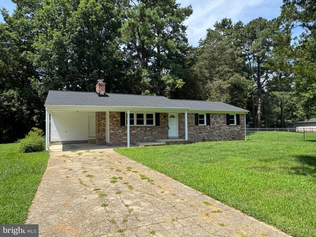 29831 LEE RD, Mechanicsville, MD 20659