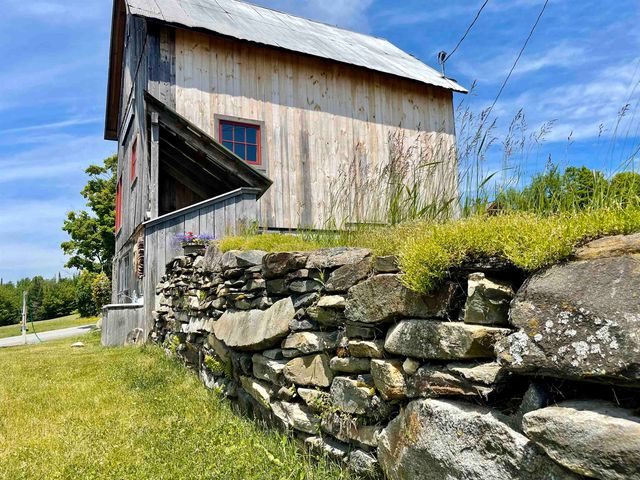 1258 Pinkham Road, Burke, VT 05832