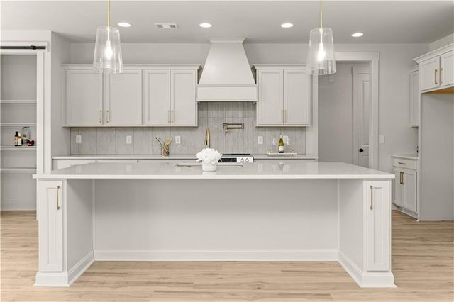 1091 Madison Hills Drive, Madison, GA 30650