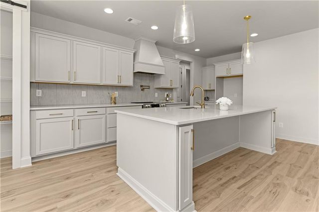 1091 Madison Hills Drive, Madison, GA 30650
