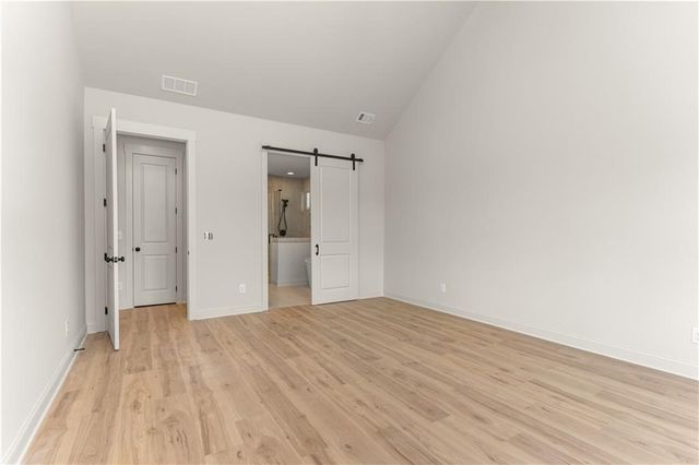 1091 Madison Hills Drive, Madison, GA 30650