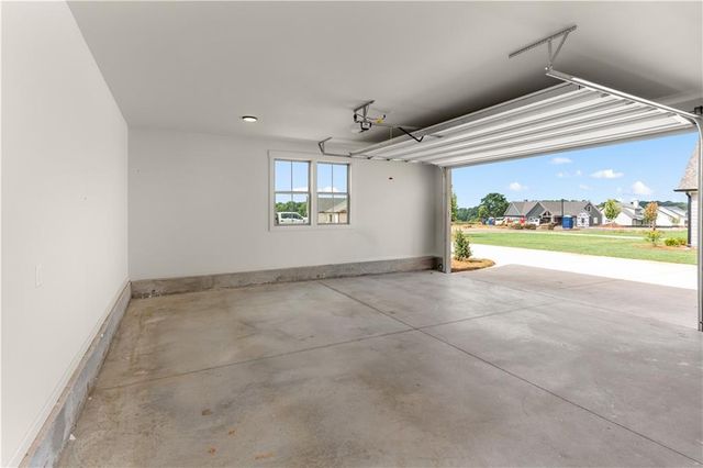 1091 Madison Hills Drive, Madison, GA 30650