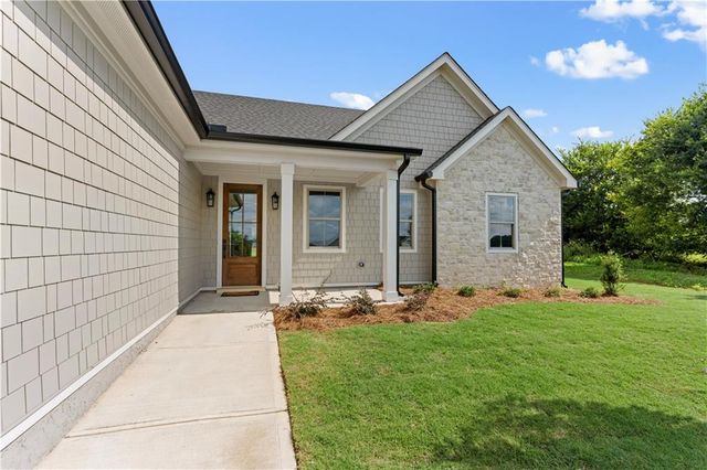 1091 Madison Hills Drive, Madison, GA 30650