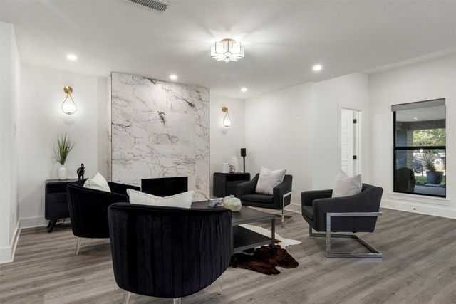 6626 Harvest Glen Drive, Dallas, TX 75248