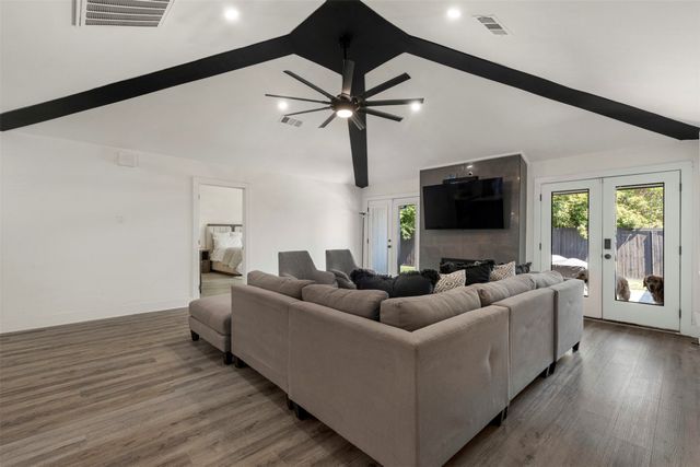 6626 Harvest Glen Drive, Dallas, TX 75248