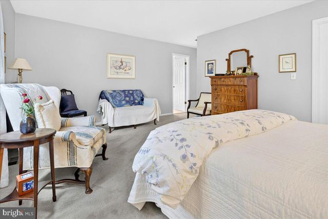 3 MARILYN CT, Lawrenceville, NJ 08648