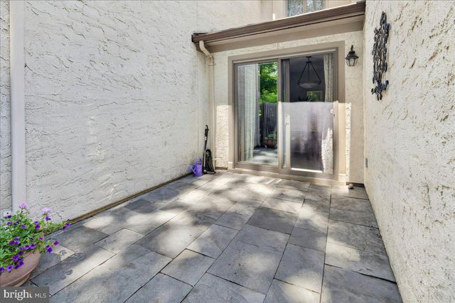 3 MARILYN CT, Lawrenceville, NJ 08648