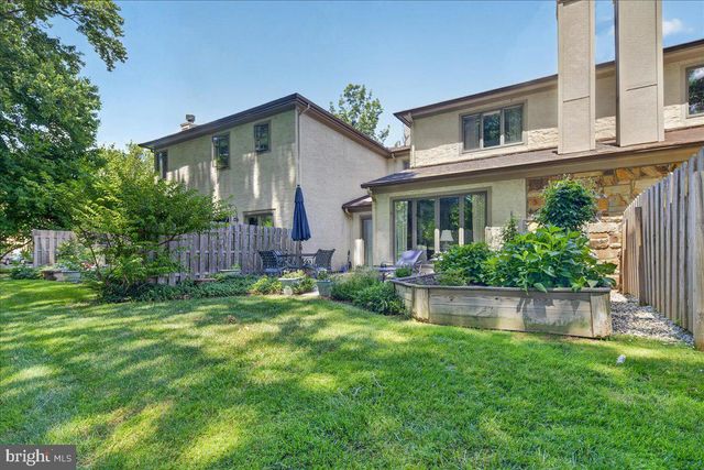 3 MARILYN CT, Lawrenceville, NJ 08648