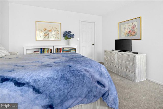 3 MARILYN CT, Lawrenceville, NJ 08648