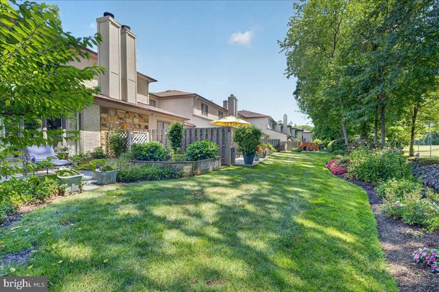 3 MARILYN CT, Lawrenceville, NJ 08648