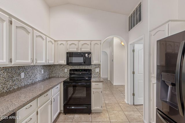 10605 E HERCULES Drive, Sun Lakes, AZ 85248