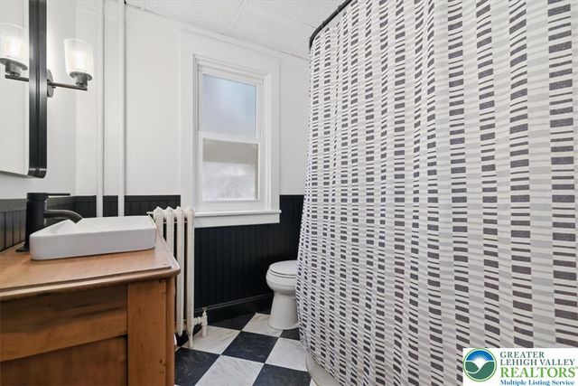 1114 South 10th Street, Allentown City, PA 18103