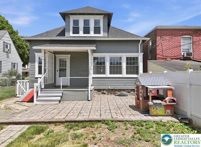 1114 South 10th Street, Allentown City, PA 18103