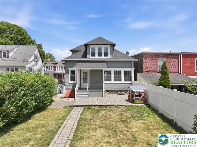 1114 South 10th Street, Allentown City, PA 18103