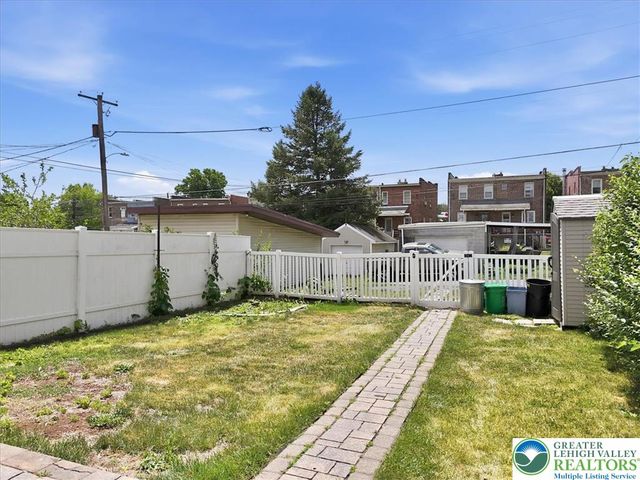 1114 South 10th Street, Allentown City, PA 18103